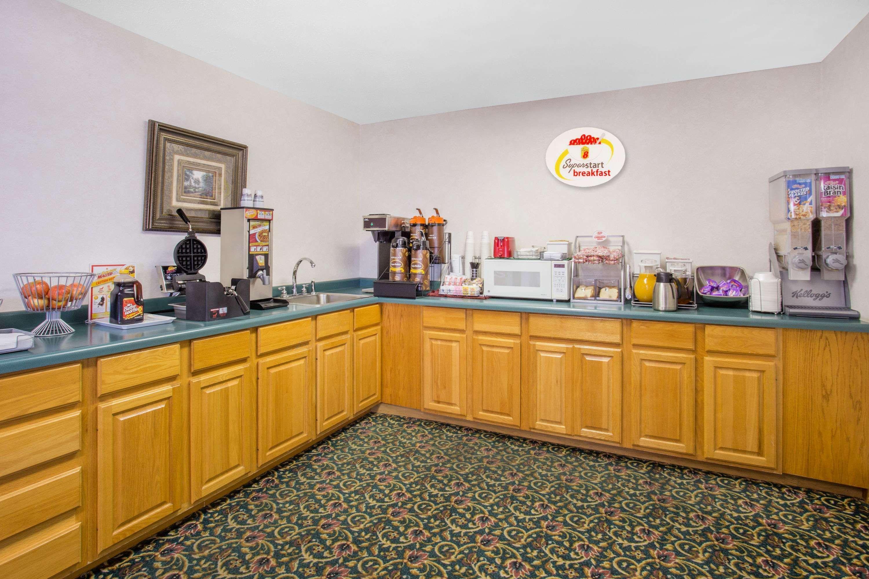 Burgundy Inn & Suites By Oyo El Paso Dış mekan fotoğraf