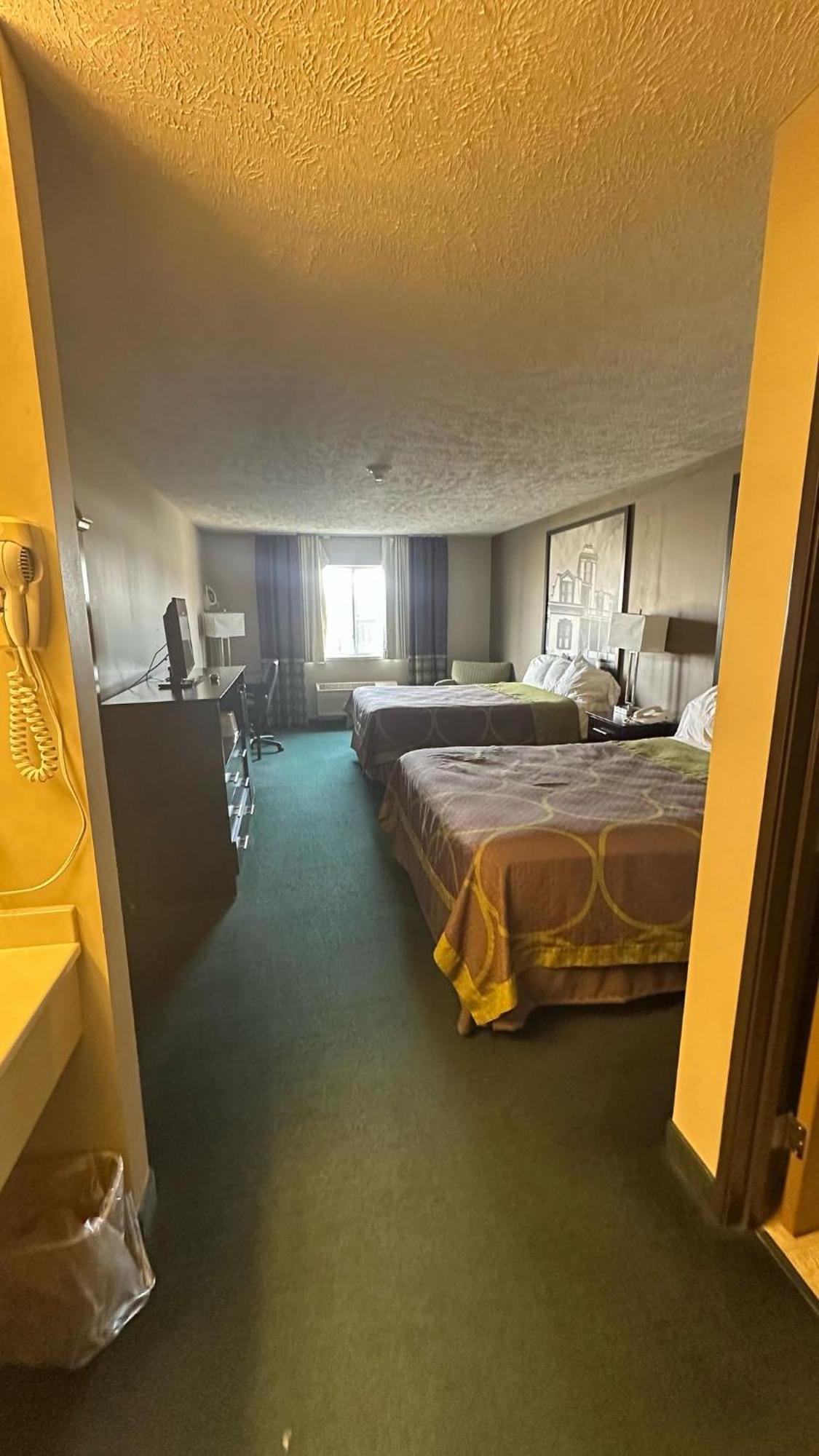 Burgundy Inn & Suites By Oyo El Paso Dış mekan fotoğraf