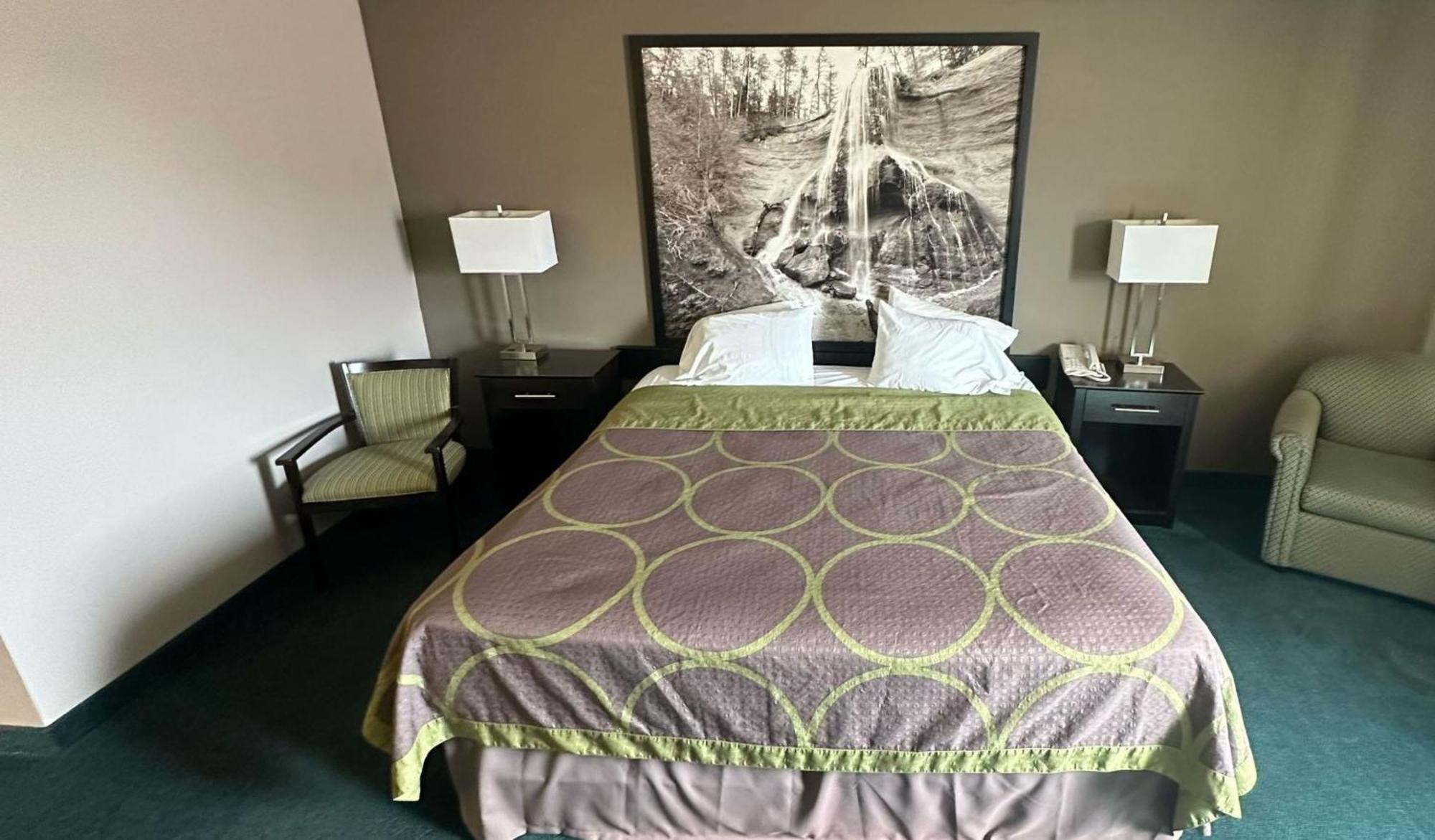 Burgundy Inn & Suites By Oyo El Paso Dış mekan fotoğraf