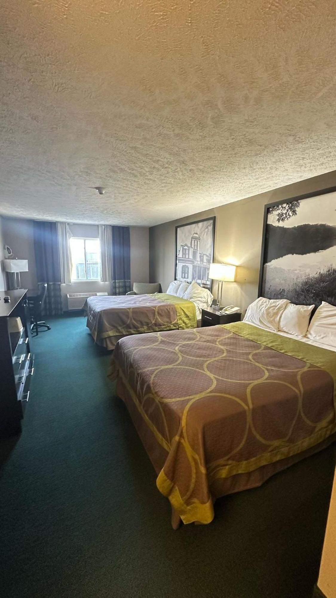 Burgundy Inn & Suites By Oyo El Paso Dış mekan fotoğraf